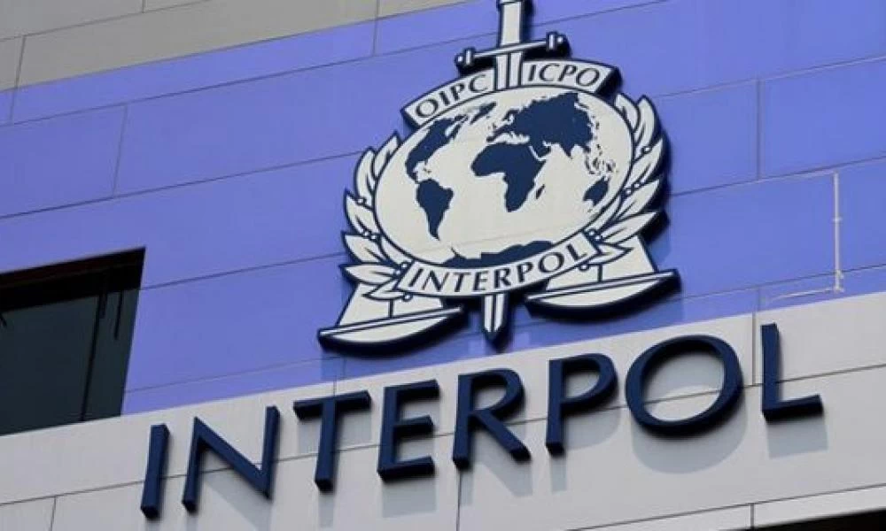 Interpol: Προειδοποιεί για εμβόλια μαϊμού σύμφωνα με τον ΕΟΦ